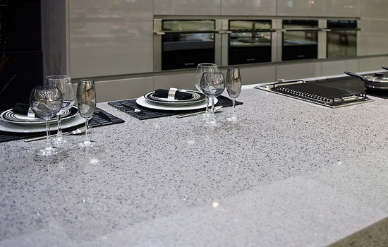 5white-platinum-Silestone